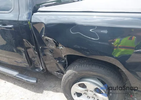 2022 Ram 1500 Big Horn 4X4 5'7 Box z USA, uszkodzony, nr VIN 1C6RRFFG8NN365239